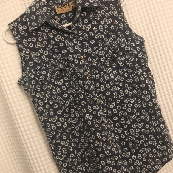 Floral Denim Button Down - Picture 2 of 5